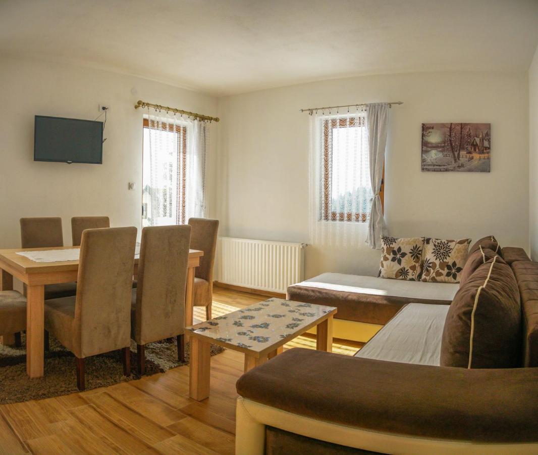 Apartment Petrović Kopaonik Buitenkant foto