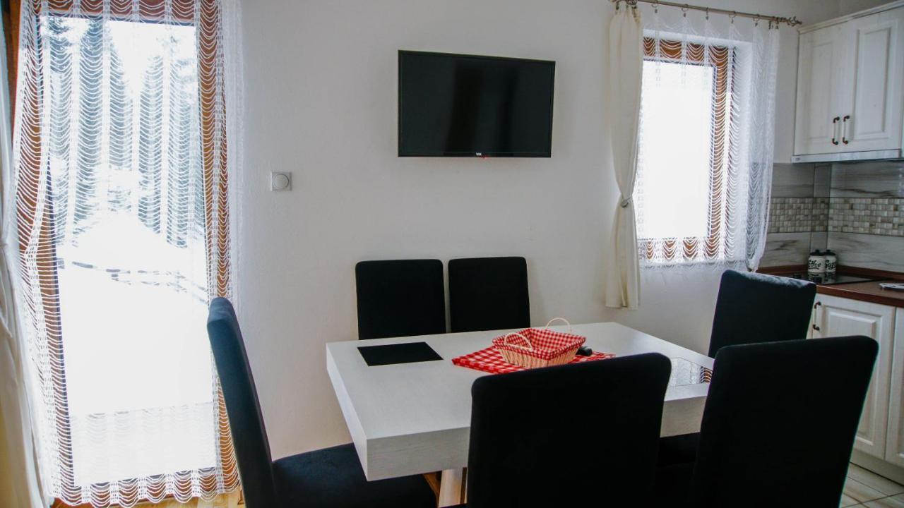 Apartment Petrović Kopaonik Buitenkant foto