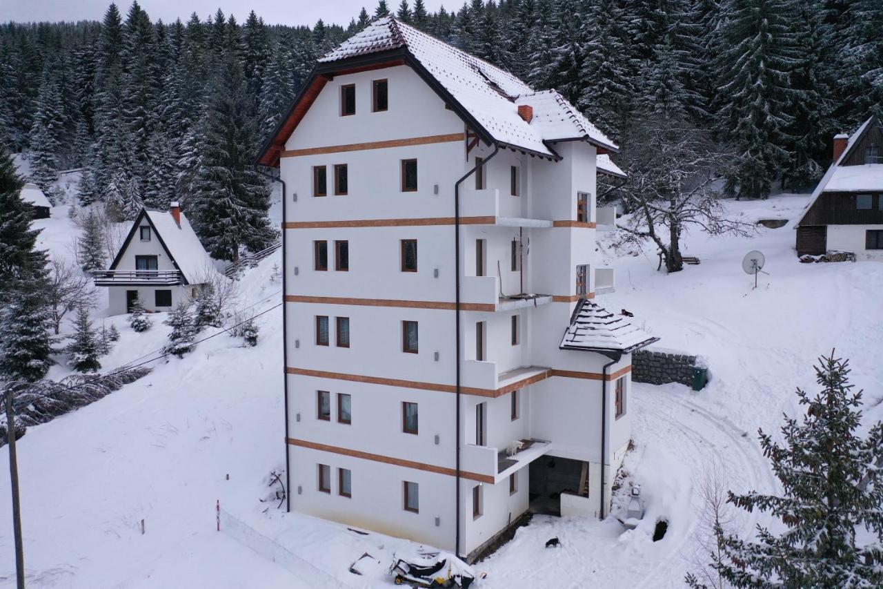 Apartment Petrović Kopaonik Buitenkant foto